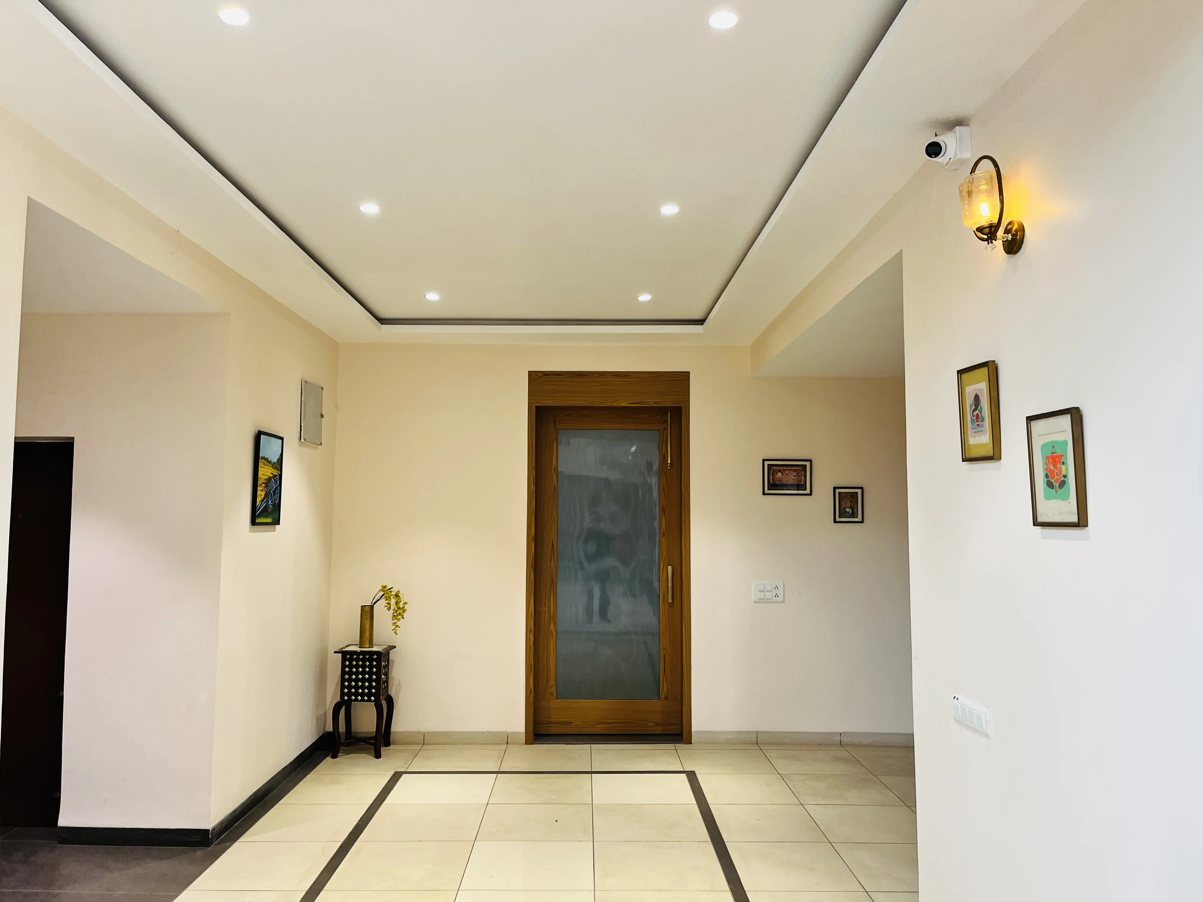 Sarai gallery image 20