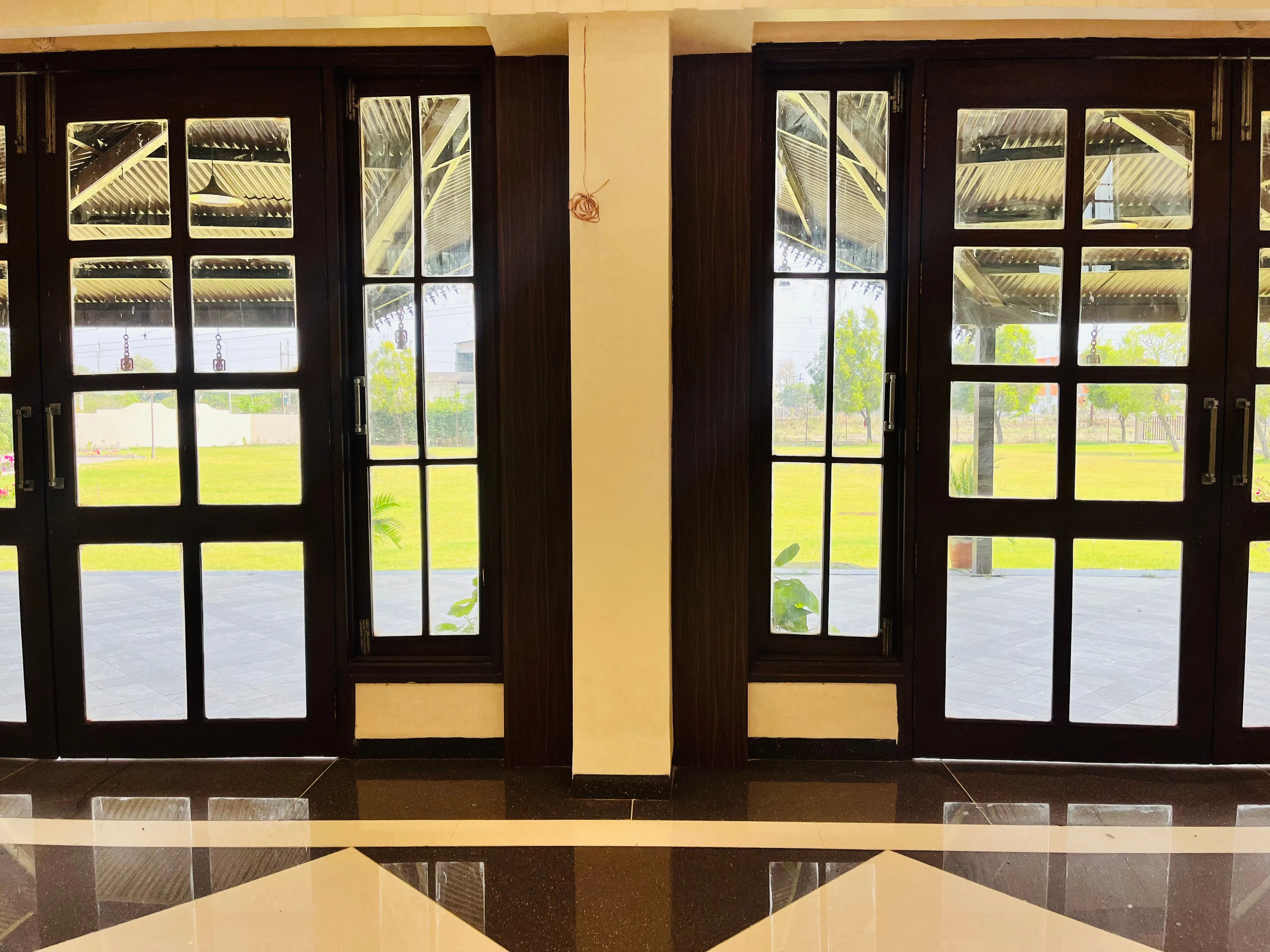 Sarai gallery image 8